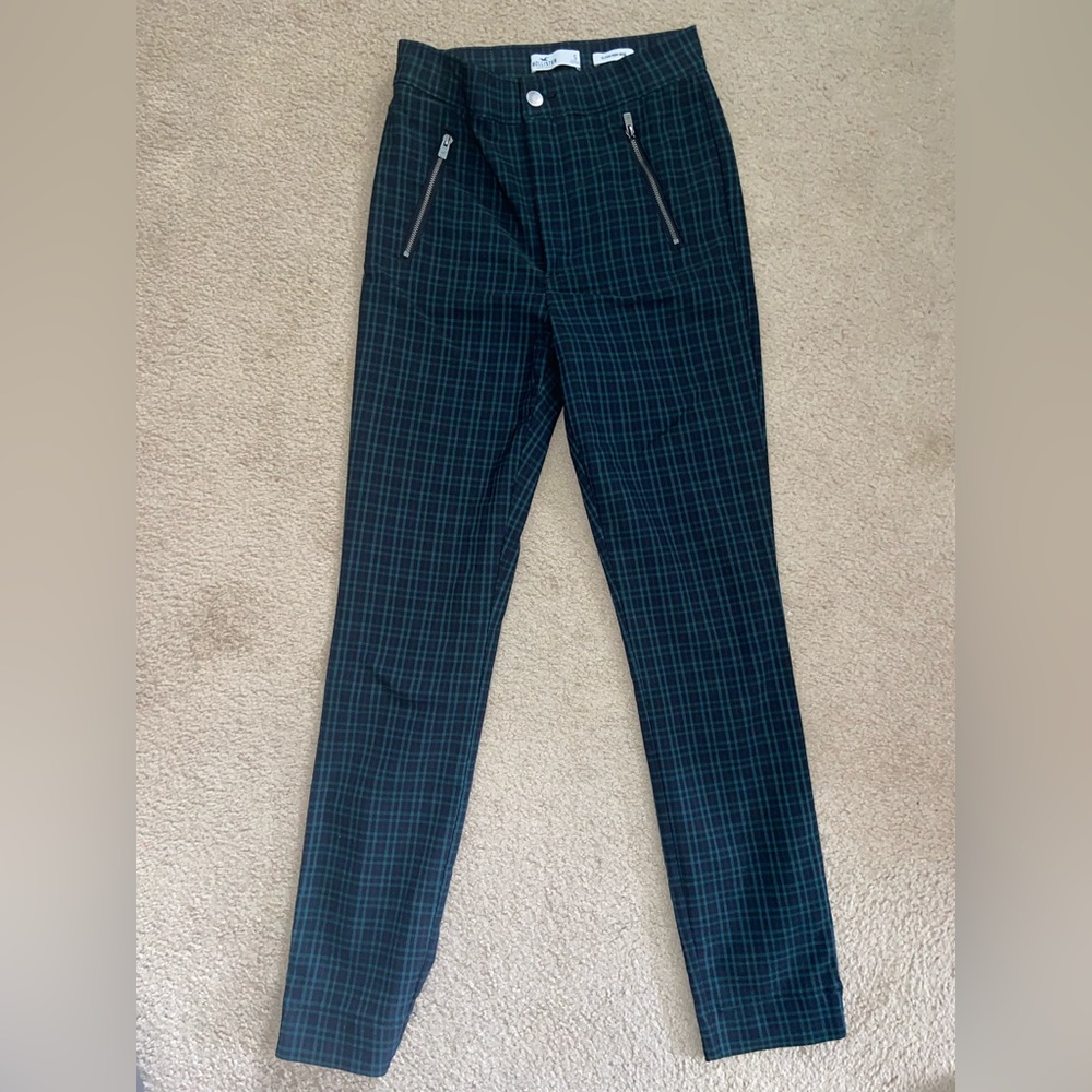 Hollister plaid straight leg ultra high rise bottoms